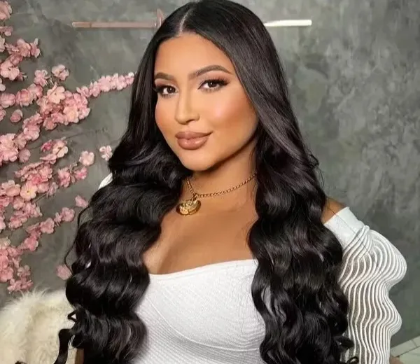 Influenciadora Dheovana França é investigada por lavagem de dinheiro e divulgação do 'jogo do tigrinho' — Foto: Reprodução/redes sociais 