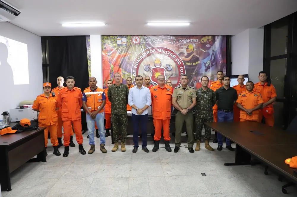 Governador Wanderlei Barbosa e Comandante Militar do Planalto reforçam estratégias de combate aos incêndios florestais no Tocantins.