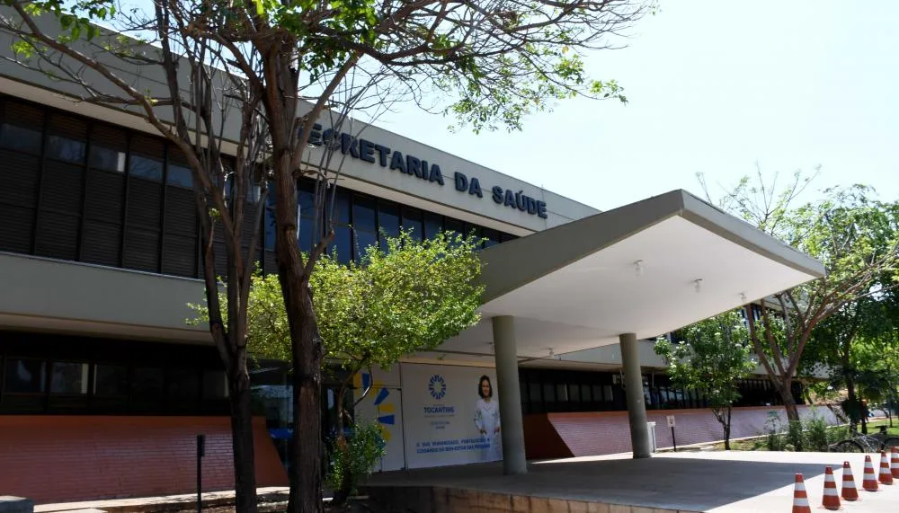 Profissionais serão contratados pela Secretaria de Estado da Saúde.