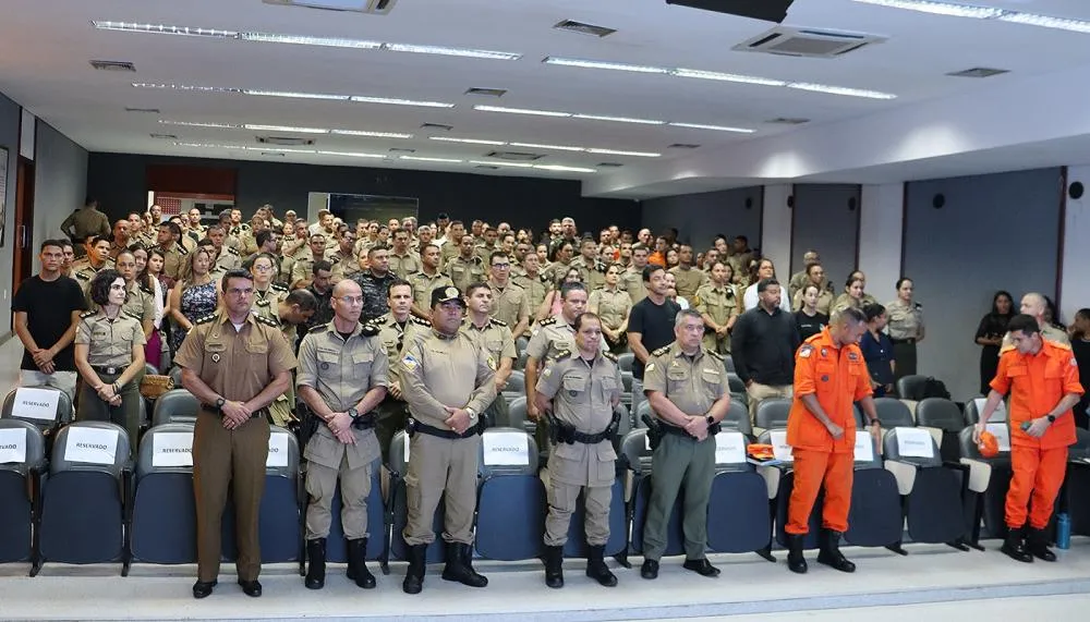 Mais de 80 participantes, militares e civis, serão certificados após capacitação.