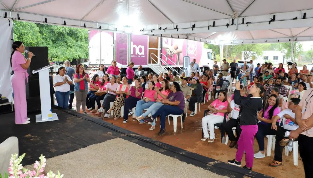 Durante o evento, a primeira-dama Karynne Sotero destacou o compromisso do Governo do Tocantins de cuidar das pessoas