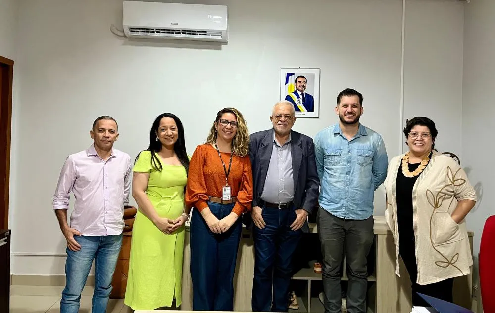 Os presentes também conversaram sobre possíveis parcerias no Comitê de Políticas Penais (CEPP), que está em fase de formação e terá como objetivo desenvolver o Plano Nacional de Intervenção em parceria com o Conselho Nacional de Justiça (CNJ) para propor 