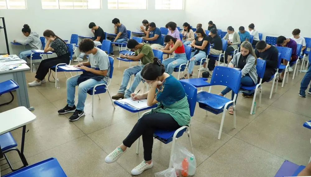 Aplicação da prova do vestibular da Unitins no dia 1º de dezembro nas cidades de Augustinópolis, Araguatins, Araguaína, Dianópolis, Palmas e Paraíso do Tocantins