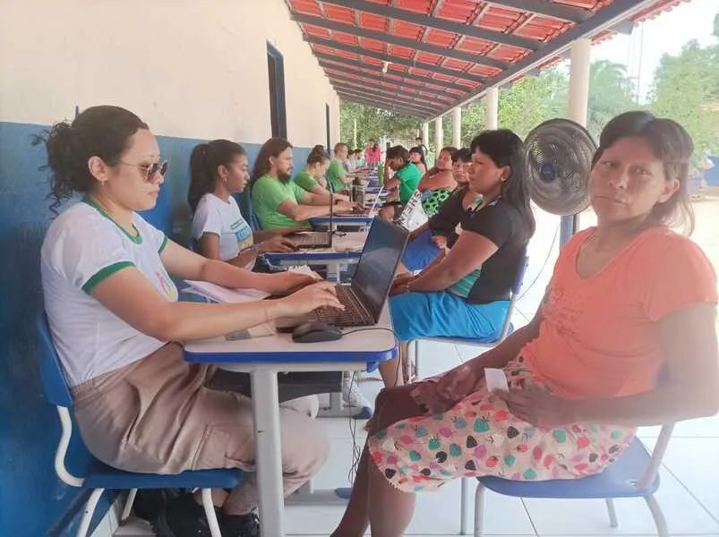 Ação itinerante fez atendimentos individuais e levantamento de demandas de coletivas.