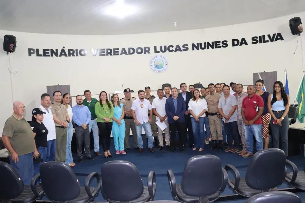 O encontro teve como objetivo discutir soluções imediatas de combate à violência no município.