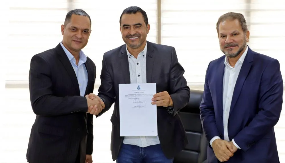 Governador Wanderlei Barbosa assina ato de posse do titular da Secretaria de Estado da Igualdade RacialGovernador Wanderlei Barbosa assina ato de posse do titular da Secretaria de Estado da Igualdade Racial.