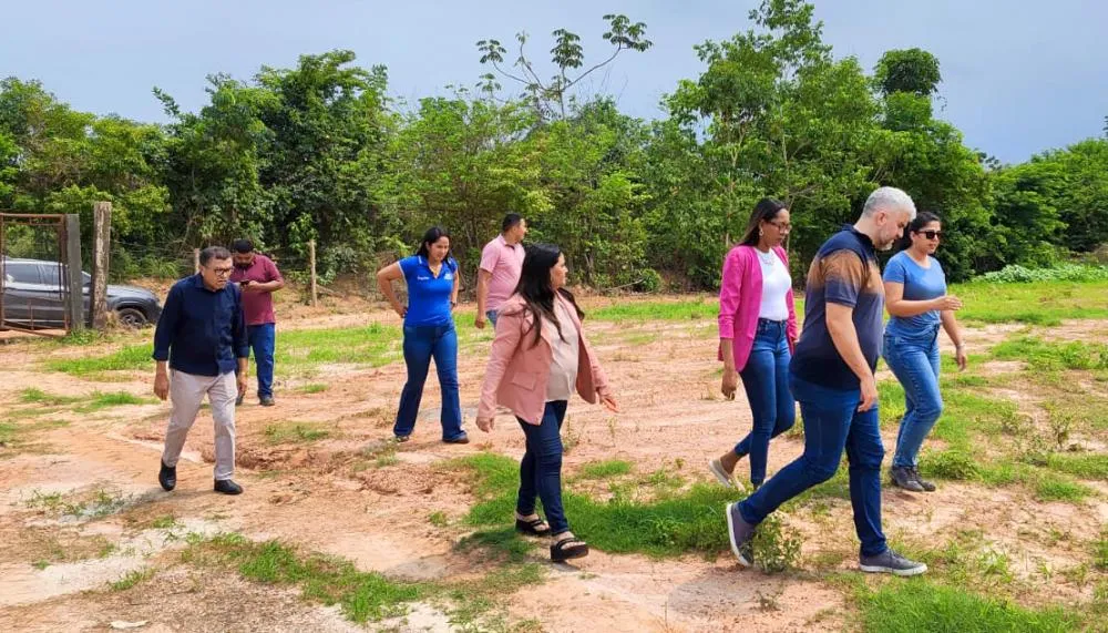  Área já desativada recebeu uma visita técnica para diagnóstico de recuperação florestal e transformação em Parque Urbano.
