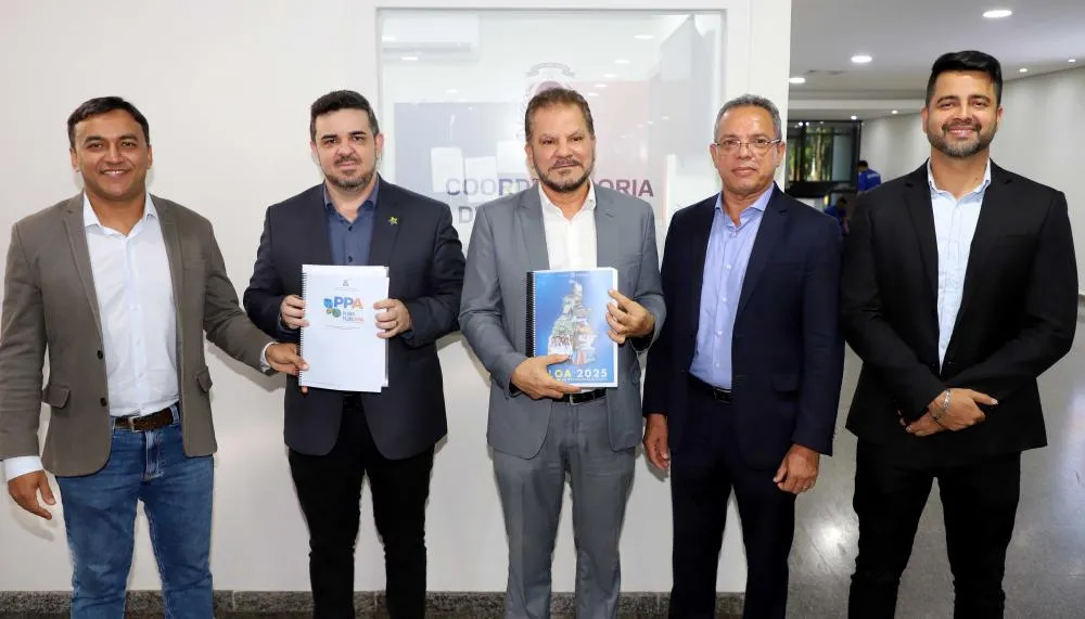 Representantes do Governo do Tocantins apresentam o PLOA e a revisão do PPA 2024-2027, alinhados às diretrizes do planejamento estadual.