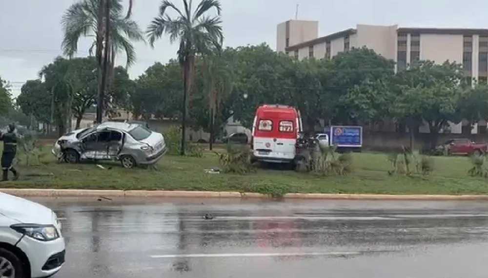 A vítima chegou a ser socorrida pelo SAMU, porém, não resistiu e morreu durante atendimento da Unidade de Resgate no local do acidente – Foto: Alessandro Ferreira.