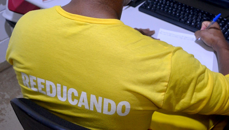 Além da certificação, os custodiados têm a possibilidade de remição da pena pelo estudo