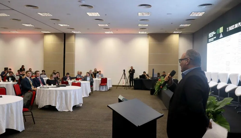 Durante a palestra “Avanços e Desafios na Regularização Fundiária do Estado do Tocantins”, o Itertins ressaltou os excelentes resultados alcançados por meio de parcerias estratégicas
