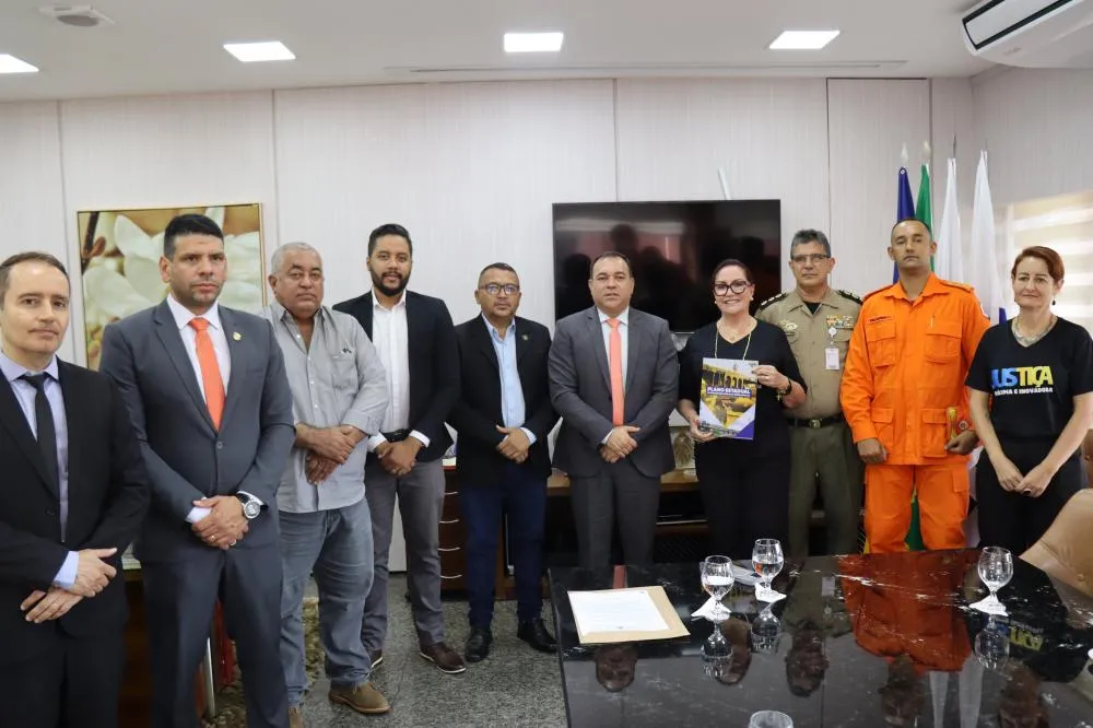 Plano visa reduzir criminalidade e fortalecer a colaboração institucional até 2030.