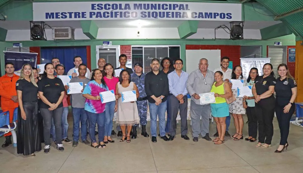 Conseg é formado por cidadãos e líderes comunitários que se reúnem voluntariamente para discutir a segurança da comunidade.