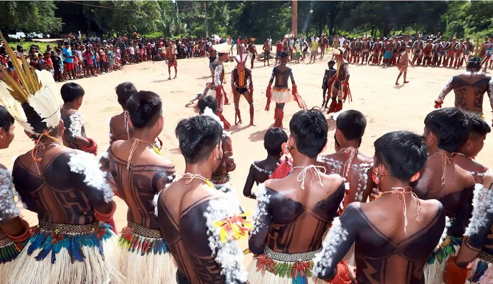  Hetohoky, tradicional ritual de passagem da infância para a vida adulta, realizado na aldeia Karajá, em Santa Isabel do Morro.