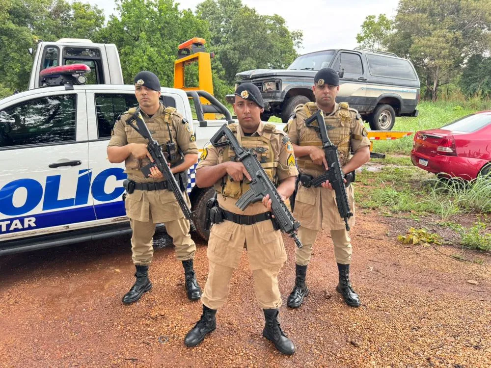 O veículo foi localizado e recuperado pela equipe de patrulhamento tático do 1º BPM – Foto: Alessandro Ferreira.