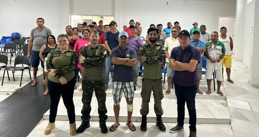 Durante os eventos, os servidores distribuíram material informativo e esclareceram dúvidas.