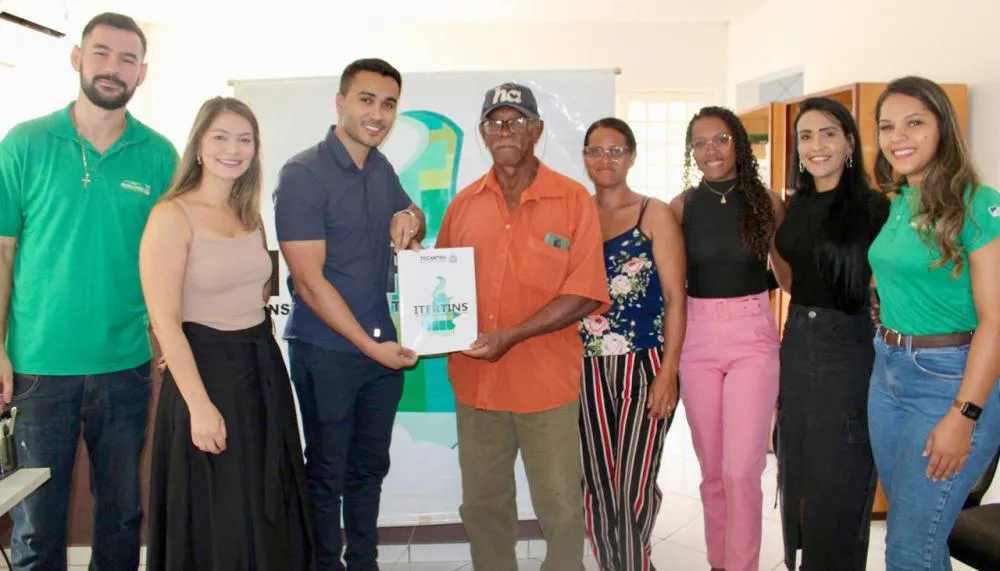 Além da entrega de títulos, a equipe técnica do Itertins também realizará atendimentos administrativos para consultas de processos e recebimento de documentos necessários para sanar possíveis pendências em processos e títulos.