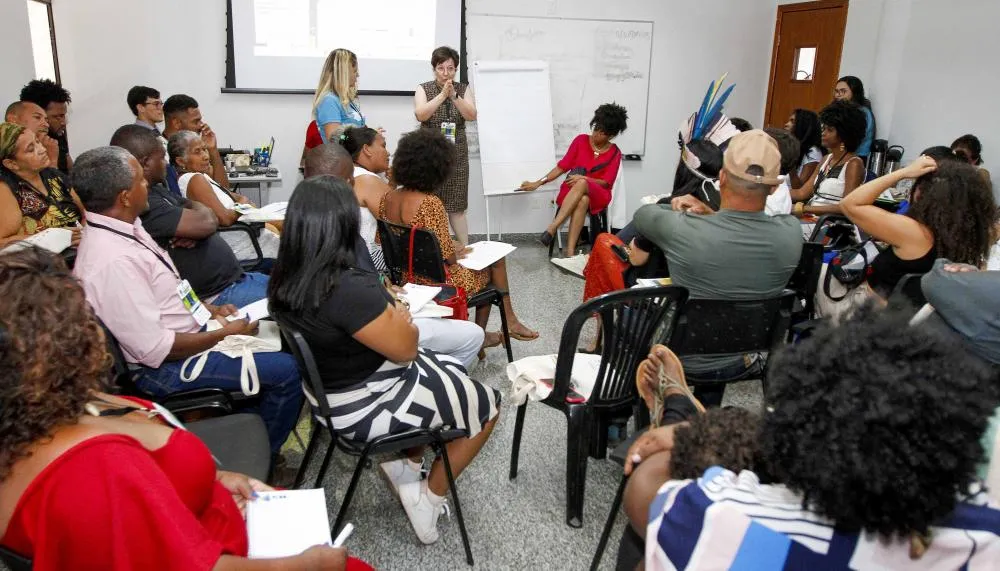 Selecionados irão atuar na realização de oficinas da Consulta Livres, Prévias e Informada (CLPI).