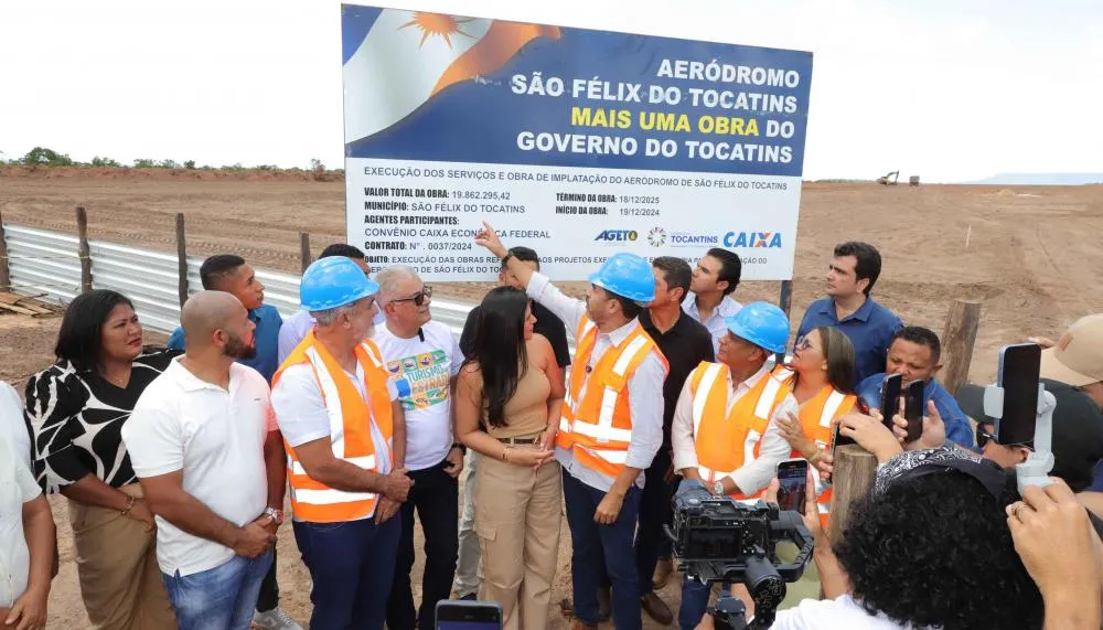 Governador e equipe também acompanham o início das obras do aeródromo de São Félix, estrutura que conta com R$ 20 milhões em investimentos para fortalecer o turismo no Jalapão.