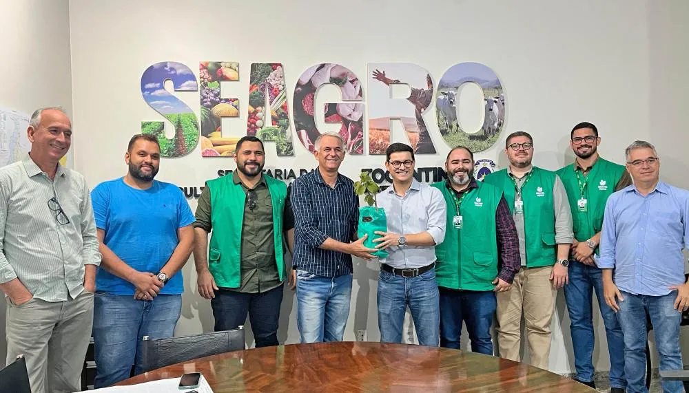 Comitiva da Emater Goiás reúne-se com gestores da Seagro para conhecer o projeto da Agrotins.