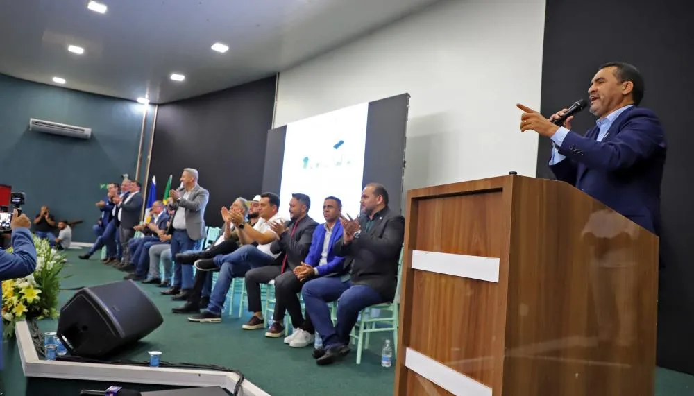 Governador Wanderlei Barbosa reforça apoio aos legisladores municipais durante abertura da 1ª Marcha dos Vereadores do Tocantins
