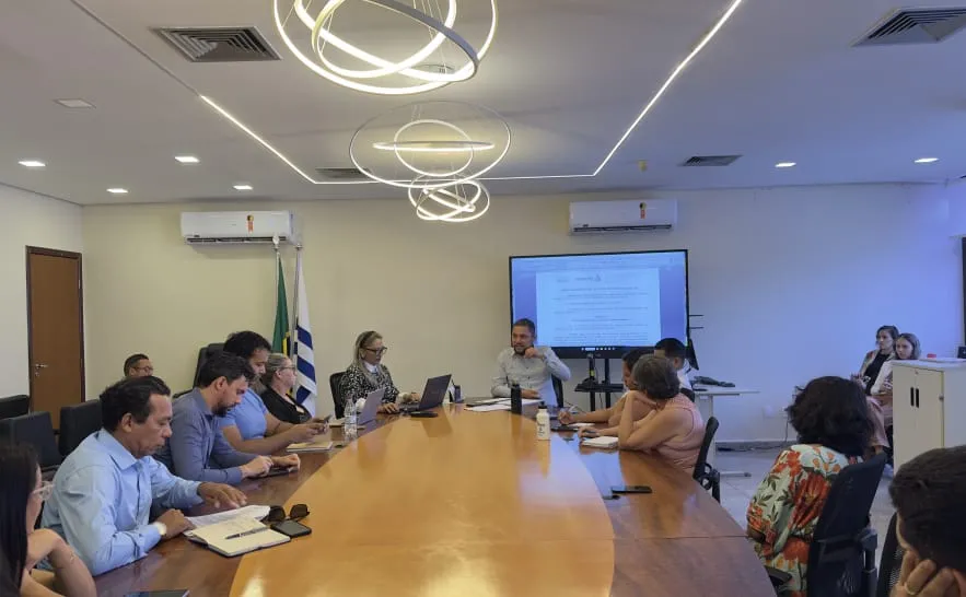 Educação reúne-se para ajustar documento que norteará educação indígena no Tocantins.