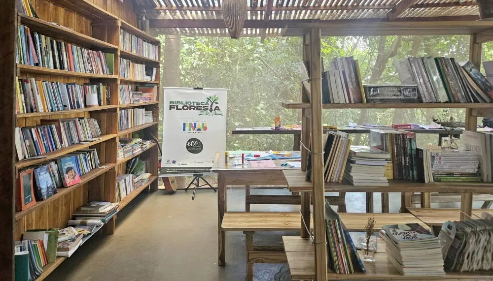 Iniciativa visa proporcionar o acesso à leitura e aos livros por meio de um espaço aberto para a comunidade local, de forma gratuita.