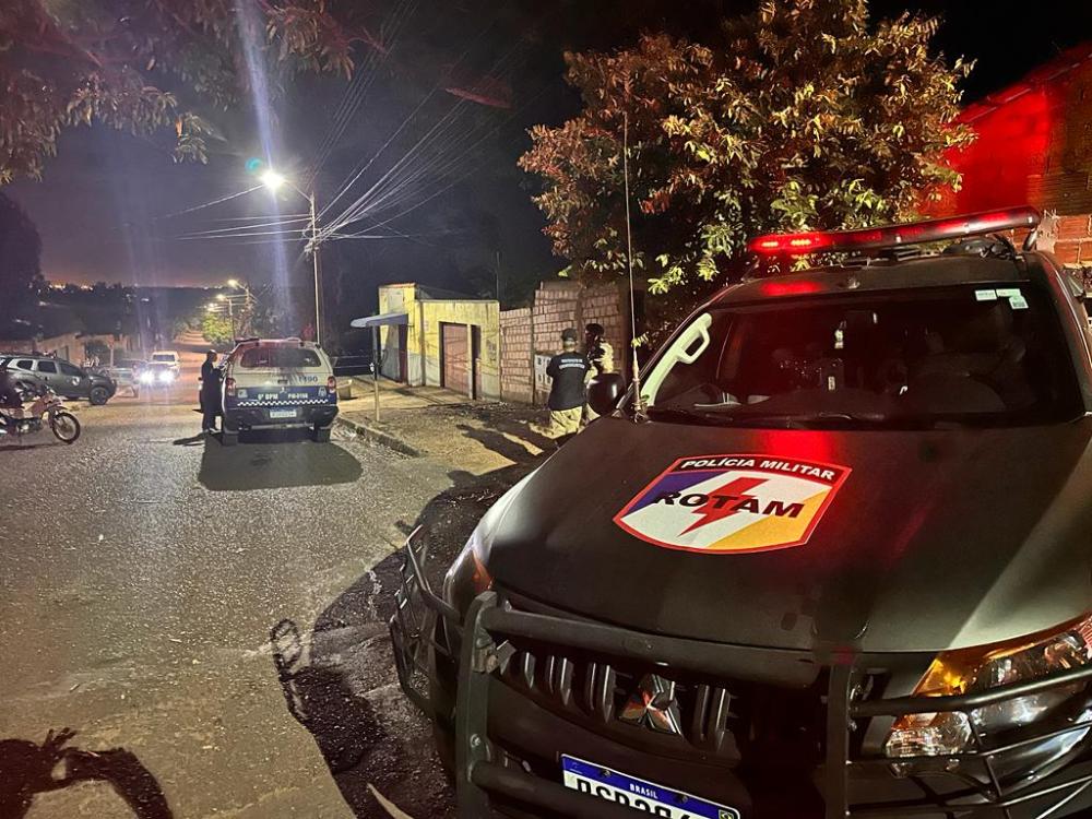 Os suspeitos reagiram e efetuaram disparos de arma de fogo contra os militares da Rotam, porém, foram alvejados e morreram - Foto: Alessandro Ferreira / Agência Tocantins