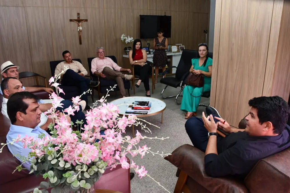 Encontro ocorreu na sede da SES-TO, na segunda-feira, 24.
