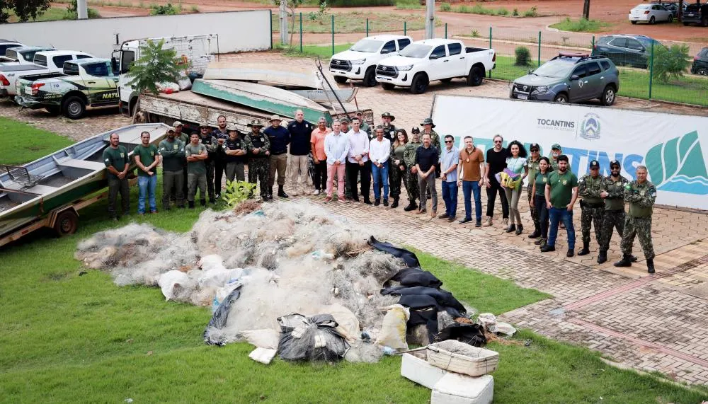 Foram mais de 36 mil metros de redes de pesca recolhidos pelos fiscais ambientais.