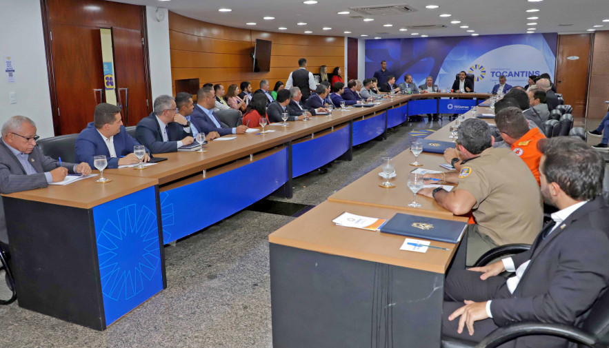 No Palácio Araguaia, governador Wanderlei Barbosa se reuniu com secretariado e presidentes de autarquias