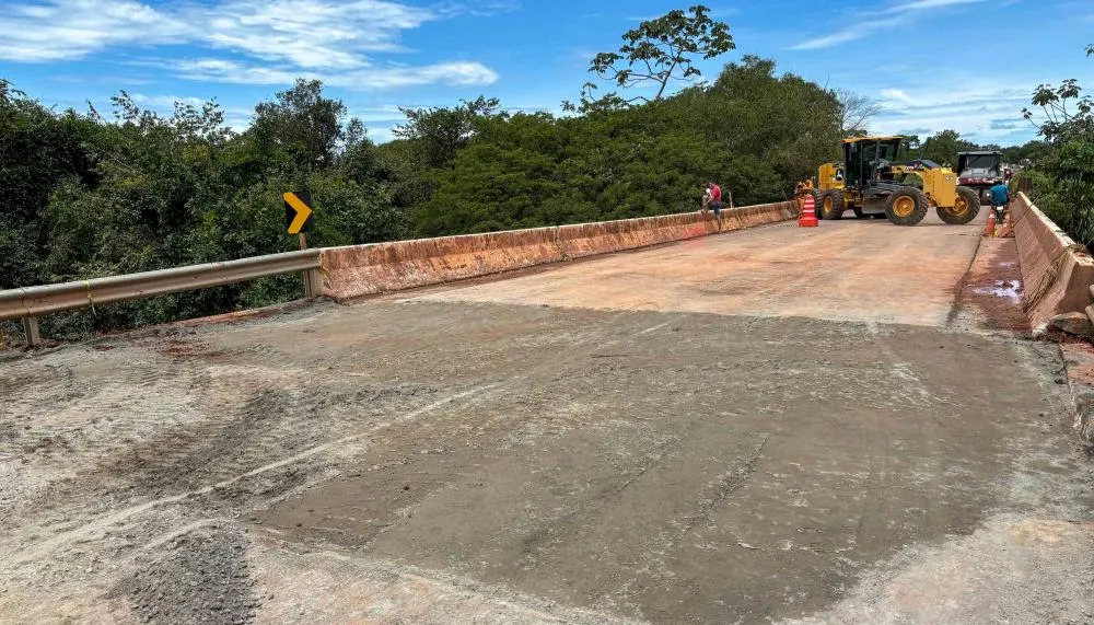Ponte sobre o Rio Pombas, na TO-335, entre as cidades de Colinas do Tocantins e Palmeirante, será liberada para o tráfego ainda nesta terça-feira, 11, após passar por serviços de reparo.