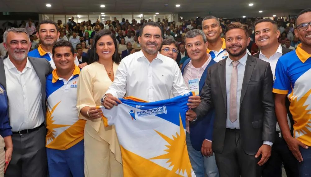 Em evento com vereadores, governador Wanderlei Barbosa destaca a união para garantir avanços nos municípios. 