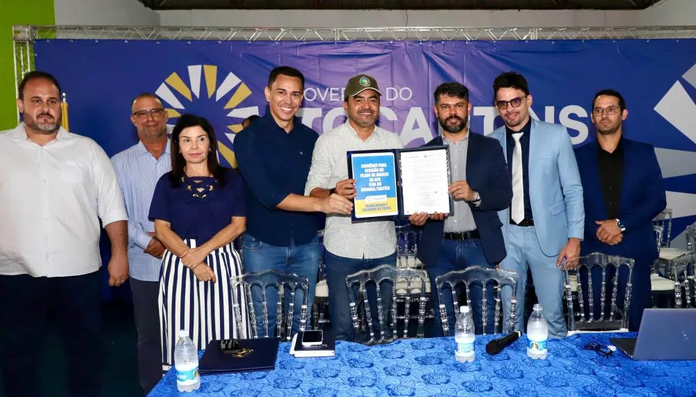 No município de Marianópolis, governador Wanderlei Barbosa assina convênio para revisão do Plano de Manejo da APA Ilha do Bananal/Cantão.