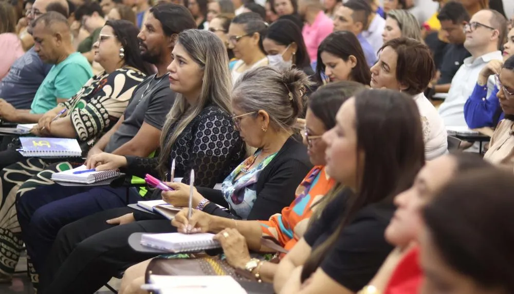  Servidores das escolas públicas de todo o Tocantins estão sendo contemplados com as formações do PROFE Líderes 