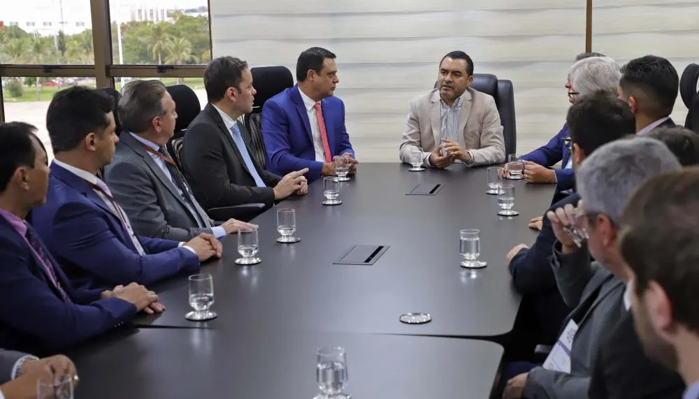 Governador Wanderlei Barbosa destaca protagonismo do Tocantins ao receber secretários da Fazenda de todos os estados para debater reforma tributária .