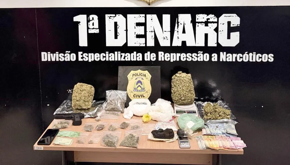 Diligências seguem em andamento, com o objetivo de identificar o paradeiro do suspeito.