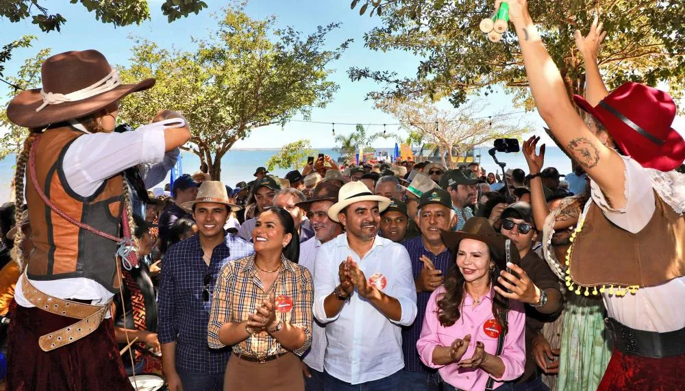 Solenidade marcou um momento histórico da feira, que celebra os seus 25 anos com inovações no setor agropecuário.