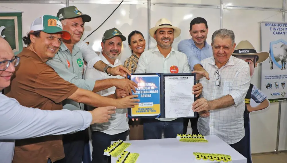 Governador lança sistema de identificação individual e rastreabilidade de bovinos e bubalinos durante a Agrotins 25 anos