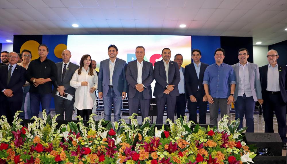 Para o lançamento do Novo Pac, o governador Wanderlei Barbosa recebeu, em Palmas, o ministro da Casa Civil, Rui Costa, o ministro de Portos e Aeroportos, Silvio Filho; o ministro das Comunicações, Juscelino Filho; e o ministro do Esporte, André Fufuca