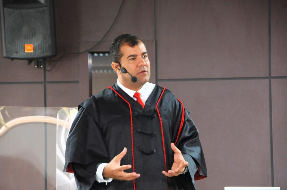 promotor de Justiça Breno de Oliveira.