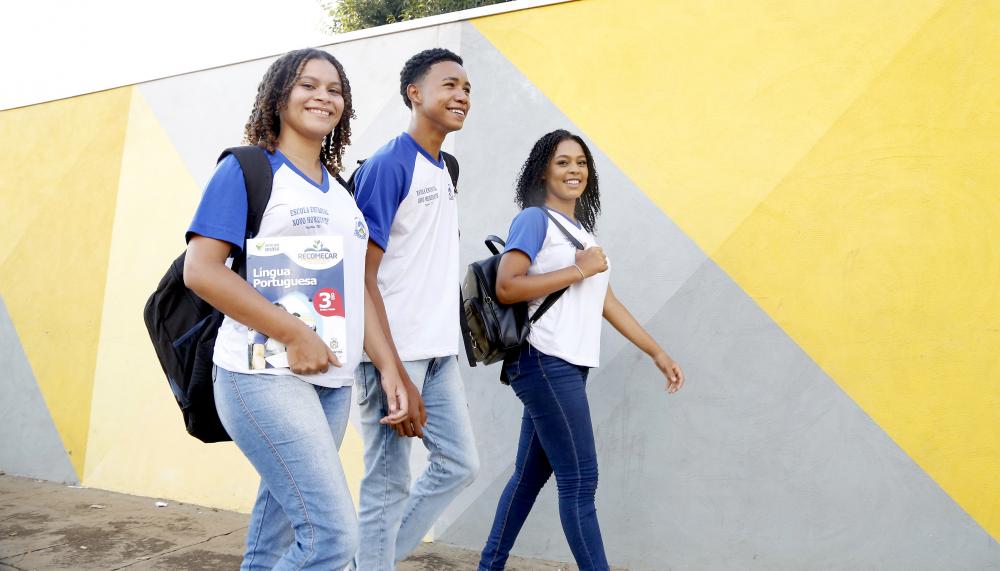 Renovação de matrículas dos estudantes veteranos começou nessa terça-feira, 21, e vai até dia 30 deste mês; pré-matrícula para novatos será de 16 a 20 de dezembro