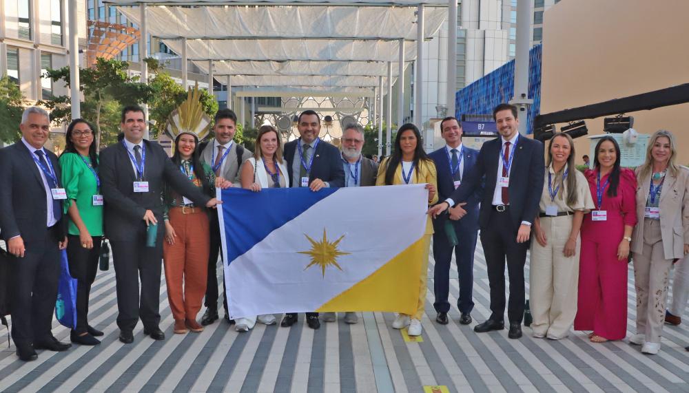 Governador Wanderlei Barbosa e comitiva tocantinense iniciam a participação na COP-28, em Dubai